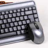 无线鼠标键盘